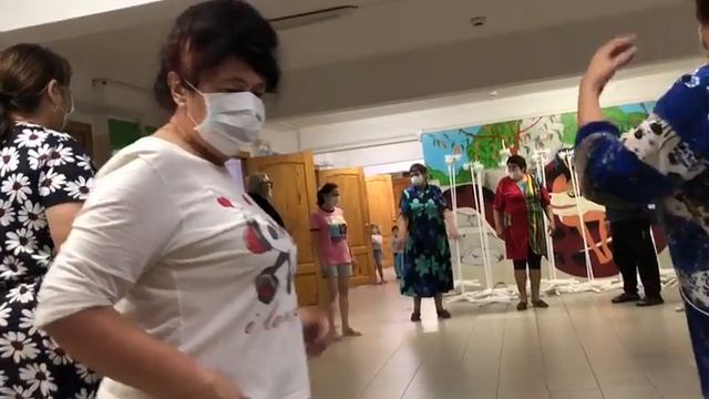 зарядка ковидных пациентов в Благовещенской больнице, часть1 смотреть онлайн