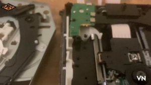 PlayStation 4 не читает диск.