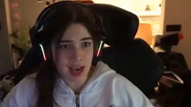 УФФ СТОНЫ АКУЛИЧ смотреть онлайн