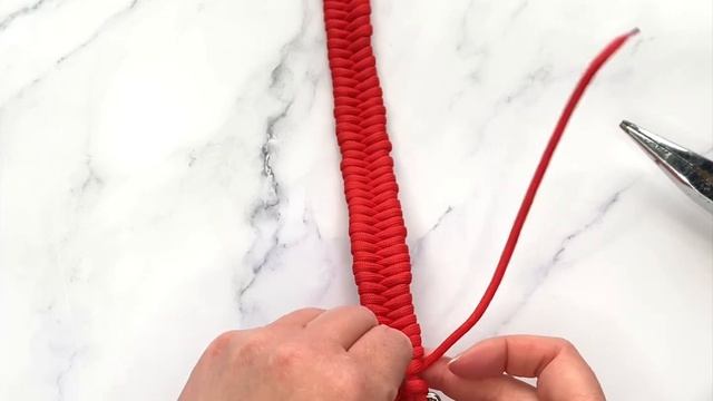 Fishtail Braid Dog Collar | Full How-To Tutorial смотреть онлайн