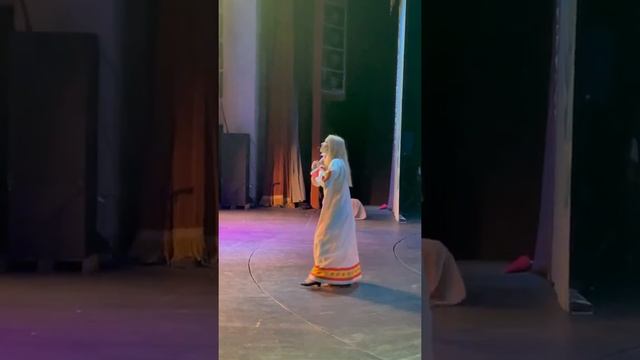 спектакль Три богатыря, песня Алёнушки и Алёши смотреть онлайн