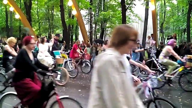 Леди на велосипеде 2015 старт смотреть онлайн