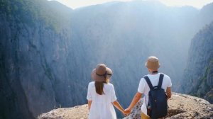 Тётя Алена, помогла неопытному парню…