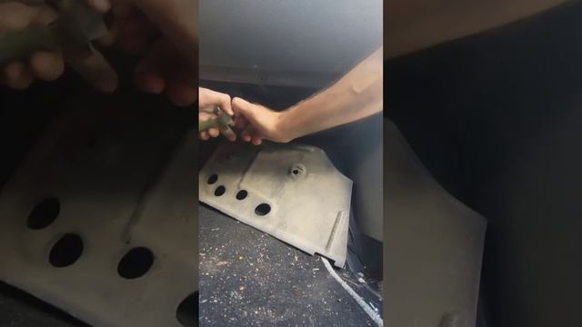 comment réparer la ventilation qui fonctionne juste à la vitesse 4 смотреть онлайн