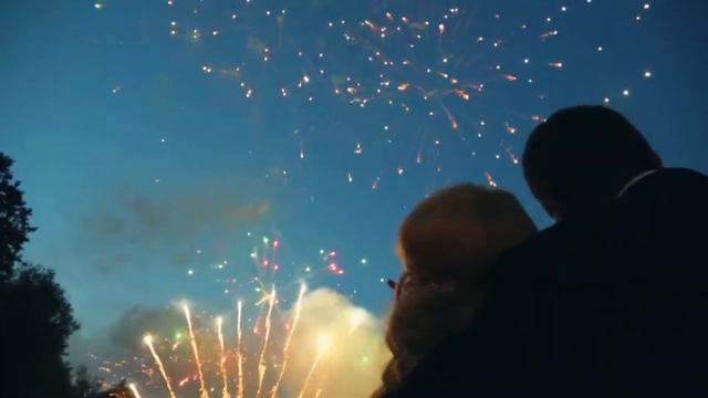 Салют и фигуры на свадьбу смотреть онлайн