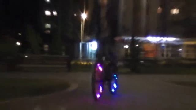 подсветка велосипэда смотреть онлайн