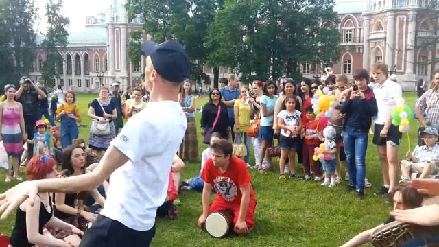 Хиппятник в Царицыно 1 июня 2013 смотреть онлайн