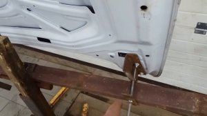 Стапель для рихтовки капотов. Небольшой обзор инструмента.