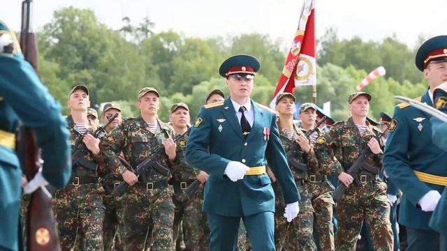 ПЕСНЯ «РОСГВАРДИЯ» - Bài hát "Vệ binh Quốc gia Liên Bang Nga" смотреть онлайн