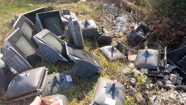 Крымчане массово продают свои ОТЕЛИ у моря. ЖАРА в КРЫМУ. Санта Барбара настоящая крымская ИТАЛИЯ. смотреть онлайн