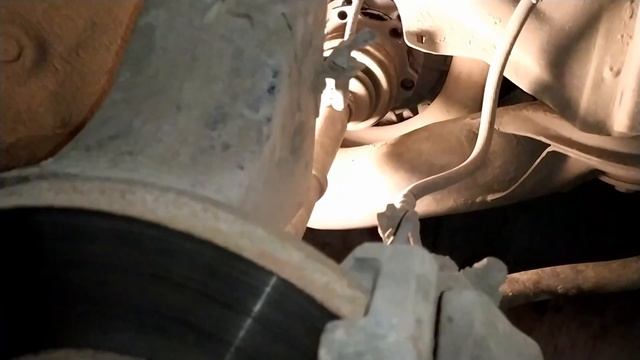 Внутренний шрус, трипод  Симптомы  Замена