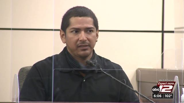 Relationship details, evidence photos presented to jury in day 2 of San Antonio man’s murder trial смотреть онлайн