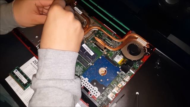[DIY] MSI GE62 Apache Memory Ram + SSD m.2 upgrade смотреть онлайн