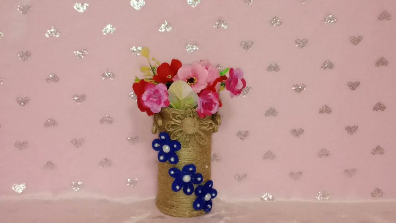 Лютики-цветочки зацвели в садочке....и дома... смотреть онлайн