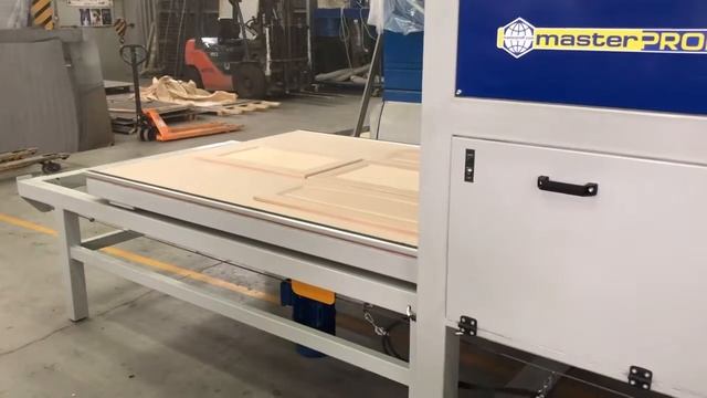 Рельефно-шлифовальный станок. Шлифовка фасадов, дверей смотреть онлайн