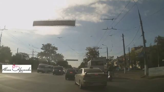 Урок вождения в Николаеве (маршрут ул.Соборная – салон Комплимент). смотреть онлайн