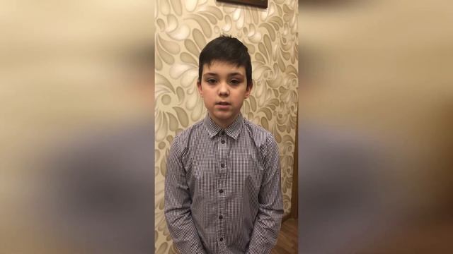 Константин Симонов «Майор привез мальчишку на лафете…» смотреть онлайн