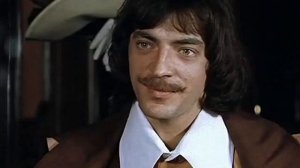 Пора, пора порадуемся на своем веку красавице и кубку, счастливому клинку. Пока, пока(наброски)