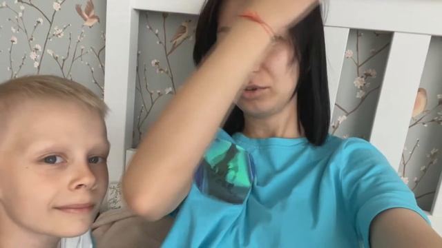 Спор из-за костюма / Жарим шашлыки / Нужно к врачу / ВЛОГ от 23.07.22 смотреть онлайн