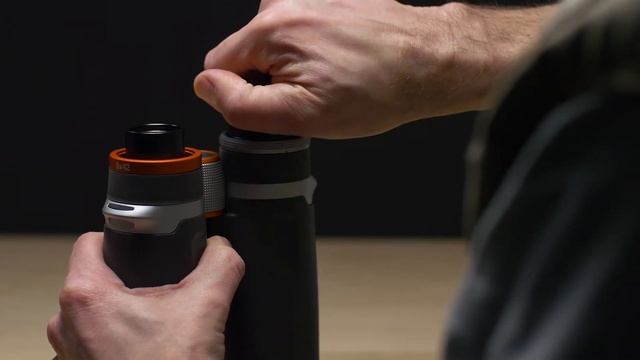 Maven Minute: How to Clean Binoculars, Spotting Scopes, Rifle Scopes, & Rangefinders смотреть онлайн