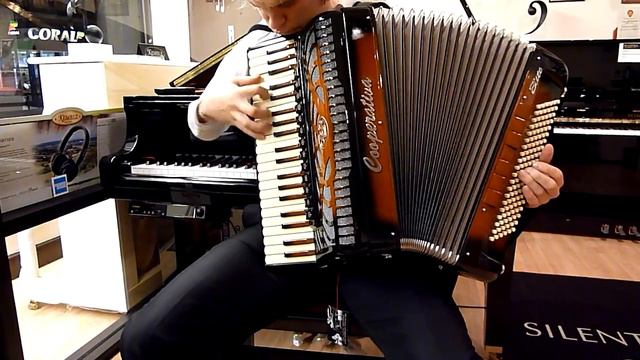Cooperativa 508 Piano Accordion Improvised Jazz demonstration смотреть онлайн