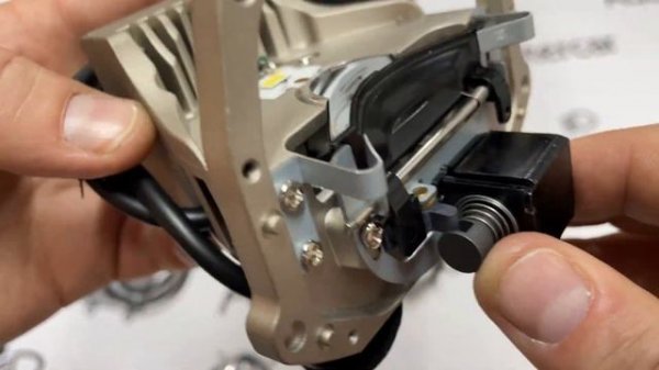 Светодиодная линза Optima Premium Bi-LED LENS Expression Series