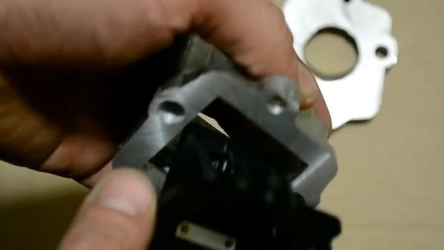 Обзор корпуса лепесткового клапана Yamaha Jog для мотоцикла Минск. смотреть онлайн