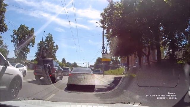 Нижний Новгород. Улица Белинского - улица Ванеева - улица Академика Сахарова - проспект Гагарина. смотреть онлайн