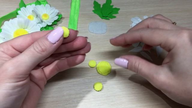 РОМАШКИ | УКРАШЕНИЕ ИЗ ФОАМИРАНА смотреть онлайн