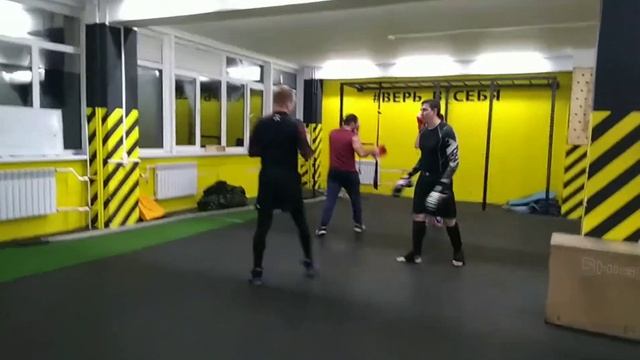 Маркин. Д.Н.Тула. Клуб ХУЛИГАН. Вечерняя группа с 17.00 до 23.00 # 26 сентября 2018 г.