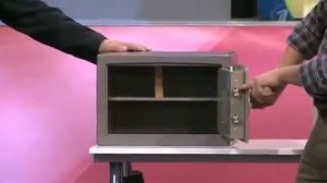 Дешево и сердито. Какой сейф выбрать. Какой сейф надежней.