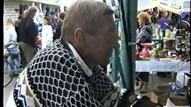 Барахолка 90-х!!! Березинский рынок 14 июня 1996г. 2ч. Березино. Беларусь. смотреть онлайн