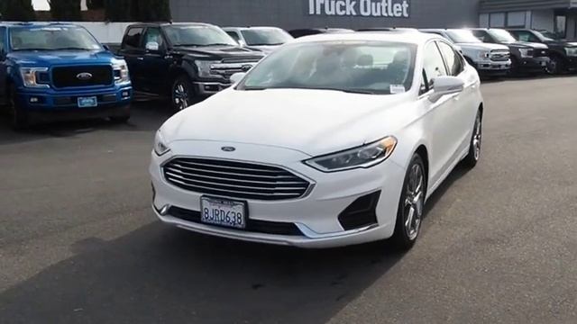 2019 Ford Fusion SEL UsedNew or Used 0Q235419 смотреть онлайн