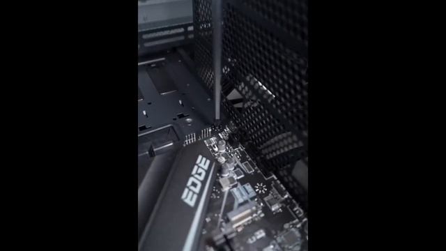 Cute Girl Build Pc i7 10700KF + RTX 3070 смотреть онлайн