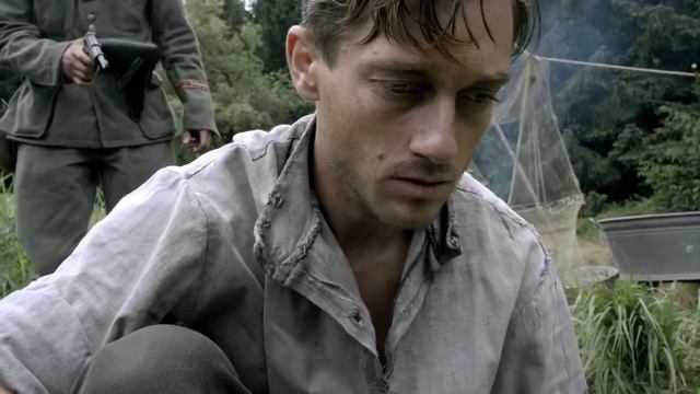 Deserter Wehrmacht Officer Arrested By SS