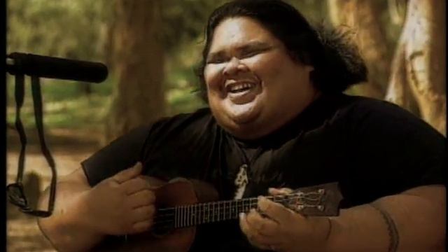 Israel Kamakawiwo'ole  Over The Rainbow