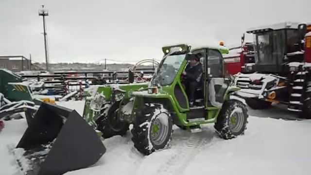 Телескопический погрузчик Мерло смотреть онлайн