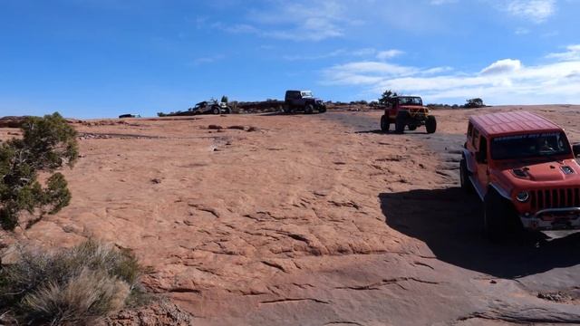 Hells Revenge - The Best Offroad Trail In Moab Utah смотреть онлайн