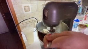 Рецепт итальянской пиццы с планетарным миксером  Kitfort KT-1357