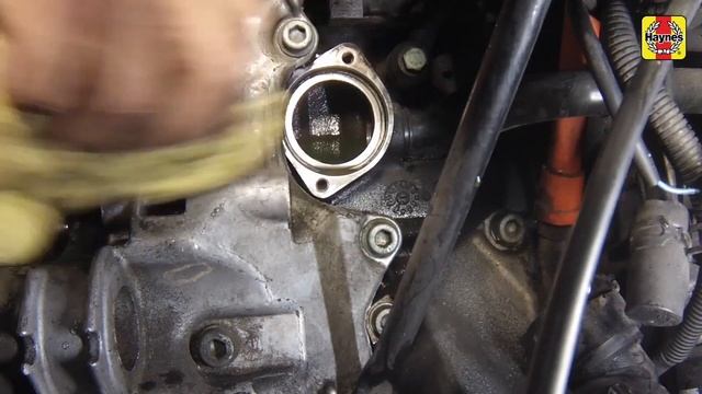 How to Replace the thermostat on the Audi A4 1996 to 2001 смотреть онлайн
