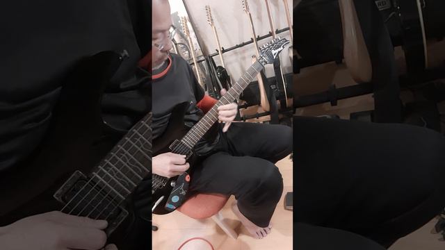 C Ionian jam practice on Ibanez S470 with looper смотреть онлайн