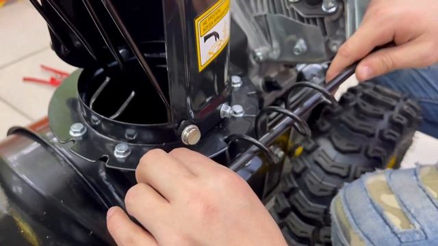 Снегоуборщик . Все тонкости сборки снегоуборщика. смотреть онлайн