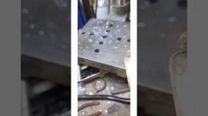 "опель корса D" замена передних втулок стабилизатора, (без снятия подрамника)