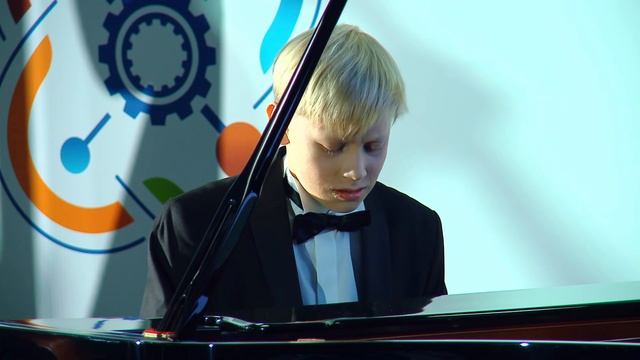 LIVE. МАРАФОН ОТКРЫТИЙ ДЕТСКИХ ТЕХНОПАРКОВ «КВАНТОРИУМ» смотреть онлайн