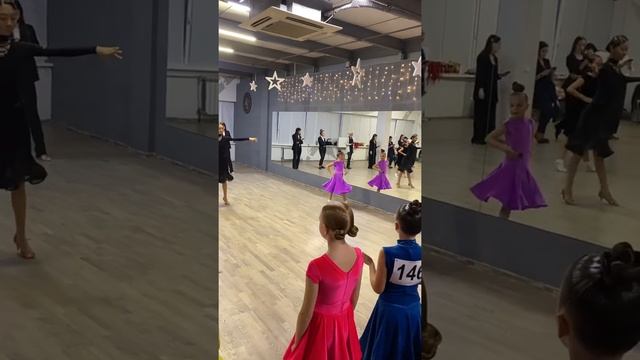 Турнир по бальным танцам. Детский кубок Академия. 12.12.2021 г. Бозоева Варвара. Н5. Финал ча-ча-ча смотреть онлайн