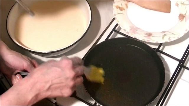 Блинчики на кефире/Pancakes on kefir смотреть онлайн