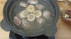 РЕЦЕПТ НЕ ДЛЯ ВСЕХ. ЛЮБИТЕ КОСТНЫЙ МОЗГ - ВАМ ПОНРАВИТСЯ. ГОВЯЖИЙ СУП С КОСТНЫМ МОЗГОМ