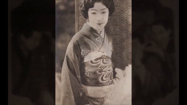 Сумико Курисима (15 марта 1902 — 16 августа 1987) смотреть онлайн