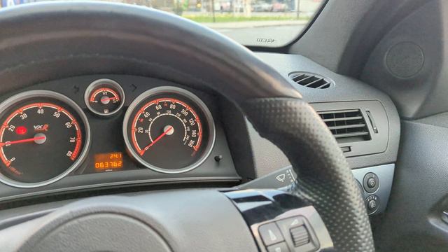Astra H VXR Cold Start Sound w/ 3" Cobra Precat-Back Exhaust смотреть онлайн