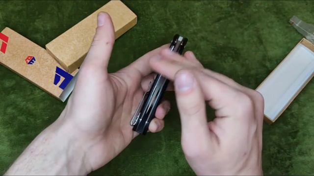 Распаковка складной нож PF838 Petrified fish D2 смотреть онлайн